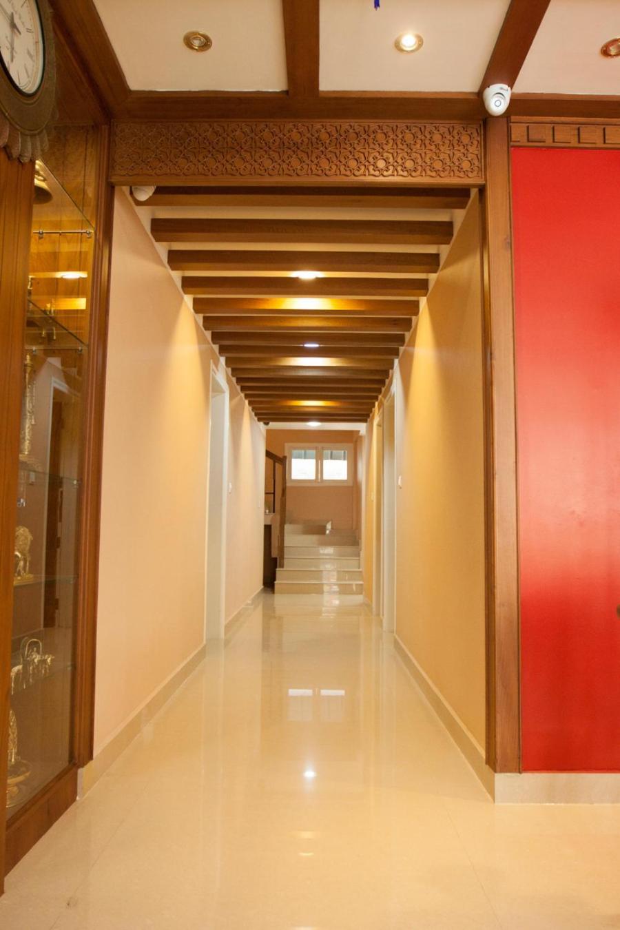 Srivar Hotels Guruvayur Exterior photo